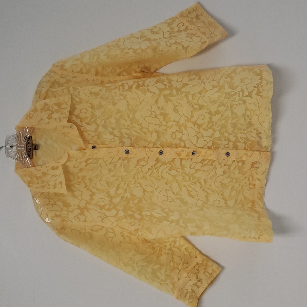 Notations yellow‎ floral burnout button front blouse